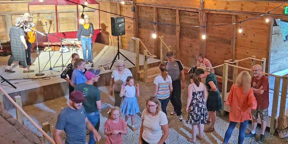 Barn Dance w/Bob Bovee, Pop Wagner & Shawn Glidden at Historic Forestville